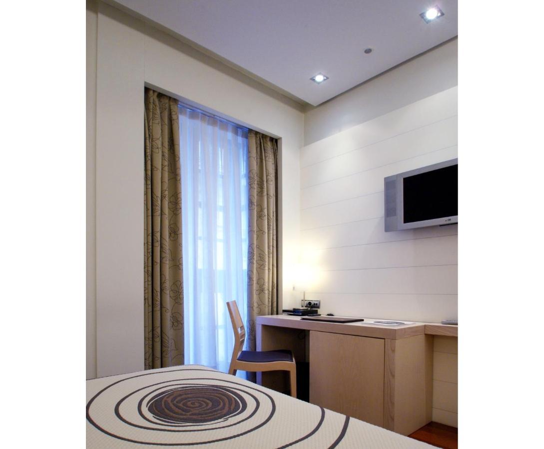 וייאדוליד Hotel Mozart מראה חיצוני תמונה