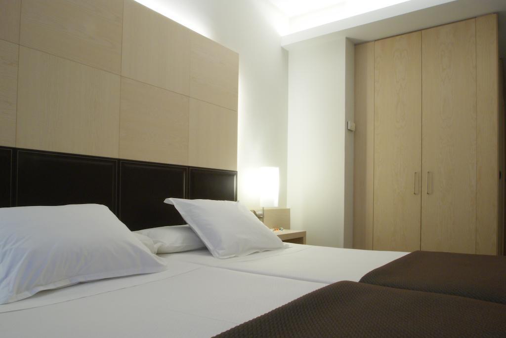וייאדוליד Hotel Mozart מראה חיצוני תמונה
