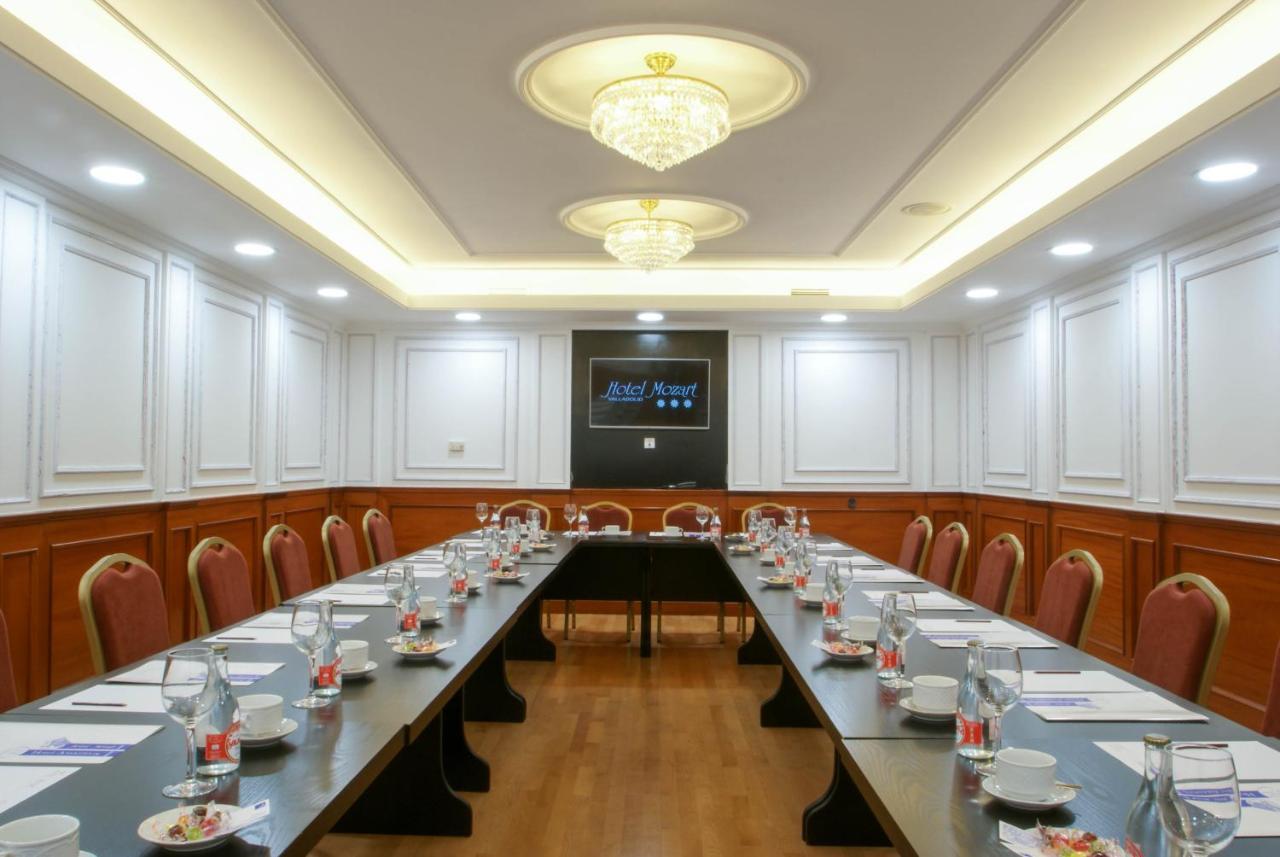 וייאדוליד Hotel Mozart מראה חיצוני תמונה